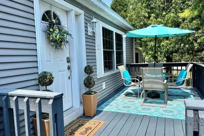Image de Belle maison de trois chambres Downtown Baileys Harbor