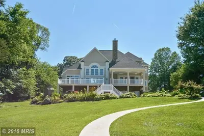 Image de Bienvenue à Nirv'Anna! Plage, bain à remous, foyer extérieur, crique tranquille, eau profonde!