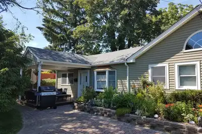 Image de Tranquil Beach Ranch - blocs à la plage / piscine / lac - 5 badges de plage / piscine inclus