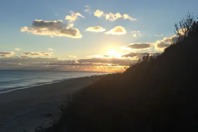 Image de Charmante maison de 3 chambres près de la plage privée de l'océan
