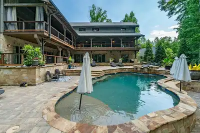 Image de Retraite d'entreprise d'entreprise ou maison de vacances familiale