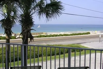 Image de Le golfe est à votre balcon. . . Great View, frais et Situation