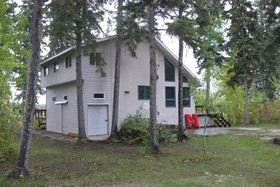 Image de L'aventure vous attend lors de cette retraite au bord du lac, # 9 Rocky Lake North!