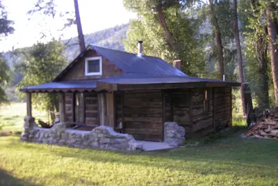 Image de Cabine située près de Chalk Creek, Wrights Lake, St. Elmo, Mt. Princeton et Antero