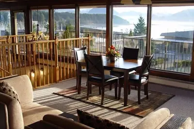 Image de Harbour Heights Penthouse dans le magnifique centre-ville de Sitka, Alaska