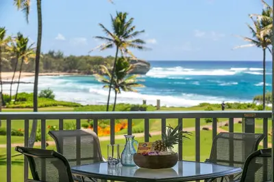 Image de Prime Ocean Front Appartement de deux chambres à deux chambres avec vue sur Shipwreck Beach
