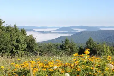 Image de 2br Moutain Lodge dans Village, 1er étage, ski in / ski out - Best Location