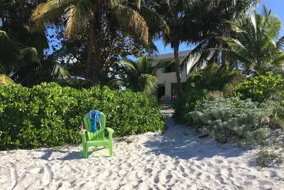 Image de Élégante maison en bord de mer sur la magnifique plage des Bahamas