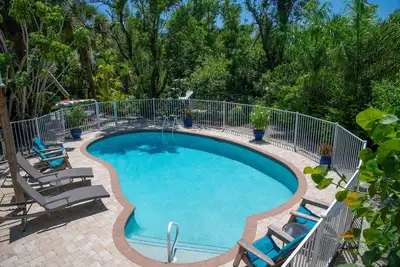 Image de «Oasis de Sanibel», maison privée au bord du canal