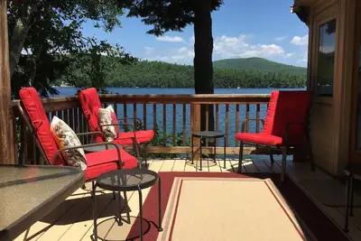 Image de Retraite au bord de l'eau parfaite pour le feuillage lorgnant la base de la maison, Amazing View, voir les photos