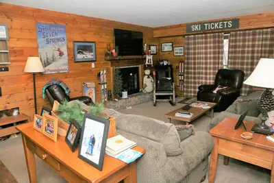 Image de 7 Seven Springs Condo Vacances de ski d'hiver Kids Love it!