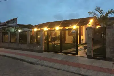 Image de Maison avec 4 chambres, avec piscine, sur la plage anglaise