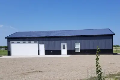 Image de The Stumble Inn - escapade de chasse et de pêche près du ruisseau Spring & Cow