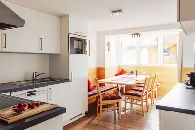 Image de Appartement pour 4-6 personnes - Ferienwohnen Mattle ****