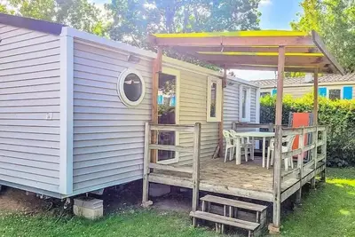 Image de Mobilhome Family 29m² Confort - 3 chambres + terrasse couverte + Tv 6 personnes