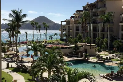 Image de Emplacement! Emplacement! Emplacement! - Ocean Front Resort Sur Beach, Medano Beach! Marche Distance T. . .