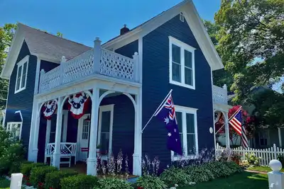 Image de Emplacement! ! 0 miles au centre-ville et des lacs! Près de Castle Farms * 5 étoiles avis *