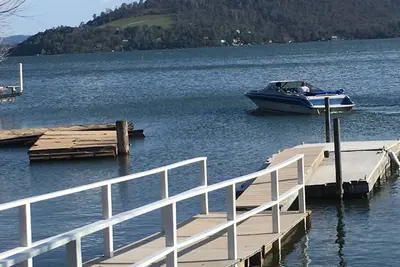 Image de Oak Cove Cabin-3bd / 2ba