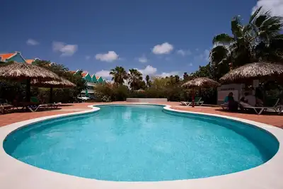 Image de Vista Marina, un superbe appartement au bord de l'eau avec terrasse au Caribbean Court Resort