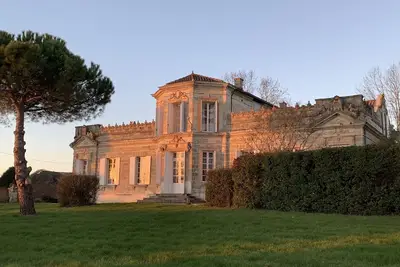 Image de Manoir du 16eme siècle pouvant accueillir jusqu'à 20 personnes en Aquitaine