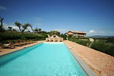 Image de Luxury, Elegant, Charming Villa, Family Friendly