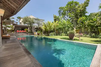Image de Style ethnique vintage de luxe, 2 piscines, à 150 m de la plage de Canggu