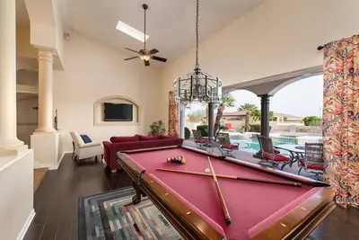 Image de Parfait emplacement Scottsdale au milieu de toute l'action- Style Style Resort
