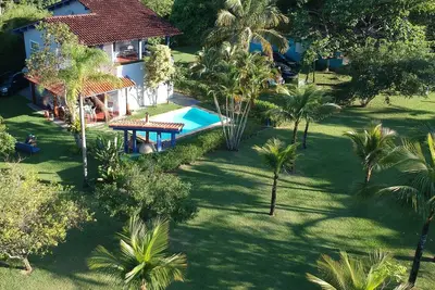 Image de Maison avec piscine proche de la plage - 2 suites
