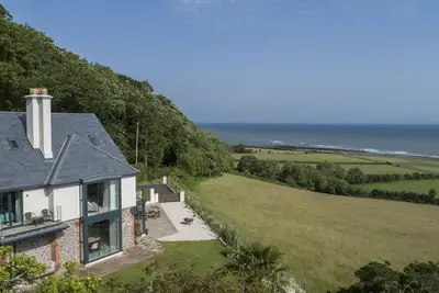 Image de Superbe maison côtière avec vue panoramique sur la mer à Porlock Weir - 6 chambres / 6 salles de bain