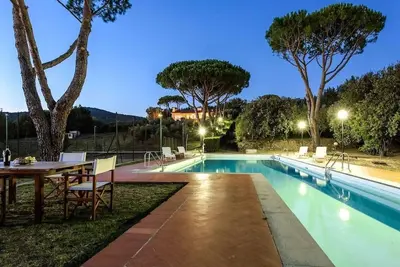 Image de Melograno, villa avec piscine privée. Climatisation, tennis, WiFi