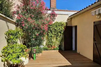 Image de Maison T3, calme avec terrasse arborée, en Centre ville d'Arcachon
