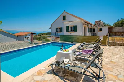 Image de Villa The Antonis: Vue imprenable sur la mer, A / C, à Gaios Paxos