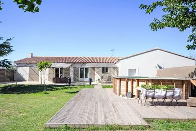 Image de Maison de vacances privée avec Wifi, climatisation, piscine privée, Tv, patio, parking