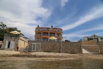 Image de Appartement / app. pour 6 personnes à 64 m² à Vrsi (52065)