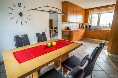 Image de Appartement de 150 m² sur Diersfordter Waldsee avec plage de sable et terrasse d'eau