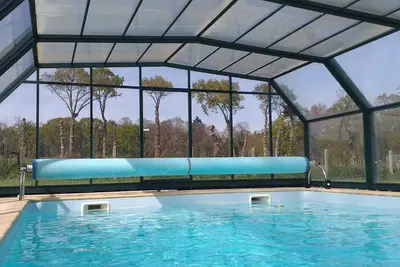 Image de Belle longère avec piscine privée couverte proche Dinan, Dinard et St-Malo