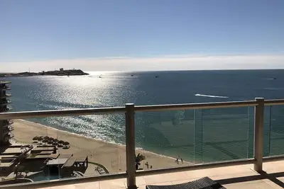 Image de ❤️ 2 chambres Ocean Front King Plus superposés en prime! Jusqu'à 7 personnes