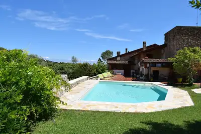 Image de Fantastique villa avec piscine privée d'eau salée à Toirano près de Loano