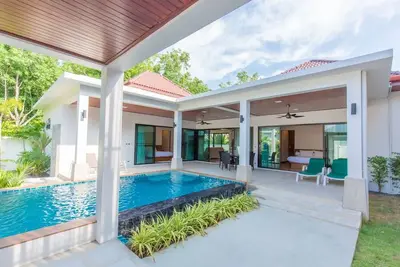 Image de Villa Nest avec 2 chambres et piscine