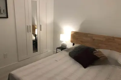 Image de Bel appartement mis à jour dans un excellent emplacement