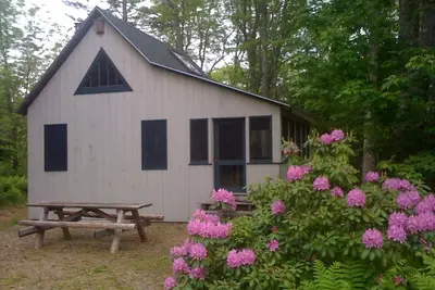Image de Magnifique chalet dans les bois, au calme, à proximité de la plage et State Park
