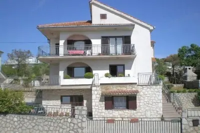 Image de Appartements Nedeljka, (13506), Omišalj, Croatia