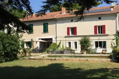 Image de Dans maison de caractère avec piscine, appartement indépendant climatisé