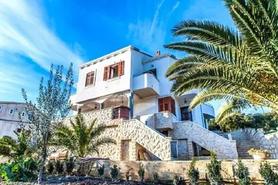 Image de Appartements Zoja, (14289), Molat, Croatia