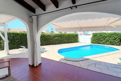 Image de Villa typique de Minorque, Piscine Privée, Jardin, Wifi, Climatisation, Ping Pong