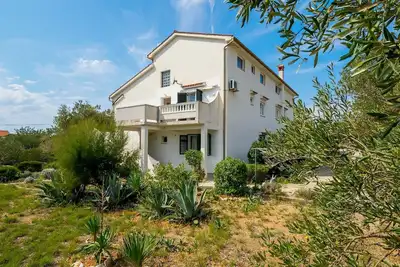 Image de Appartements Ivo, (15584), Barbat, Croatia