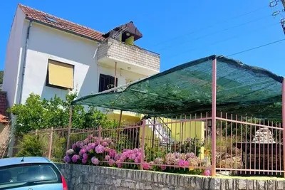 Image de Appartements Palmina, (2737), Vis, Croatia