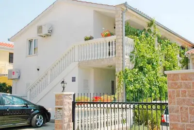 Image de Appartements Marica, (14301), Vodice, Croatia