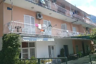 Image de Appartements Jela, (13828), Makarska, Croatia
