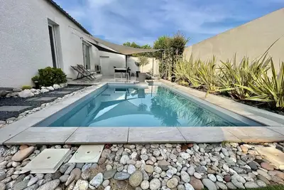 Image de Villa contemporaine avec piscine proche Pic Saint Loup et Anduze